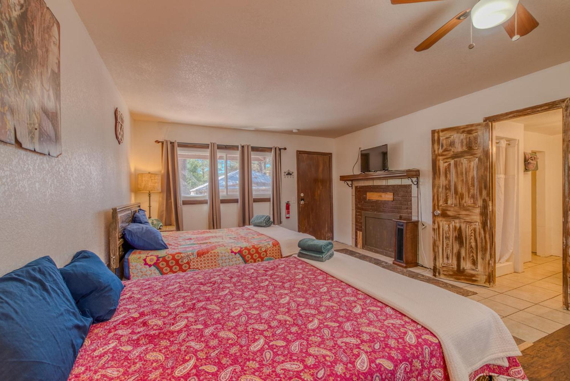 Enchanted Hideaway Cabins And Cottages Ruidoso Bagian luar foto