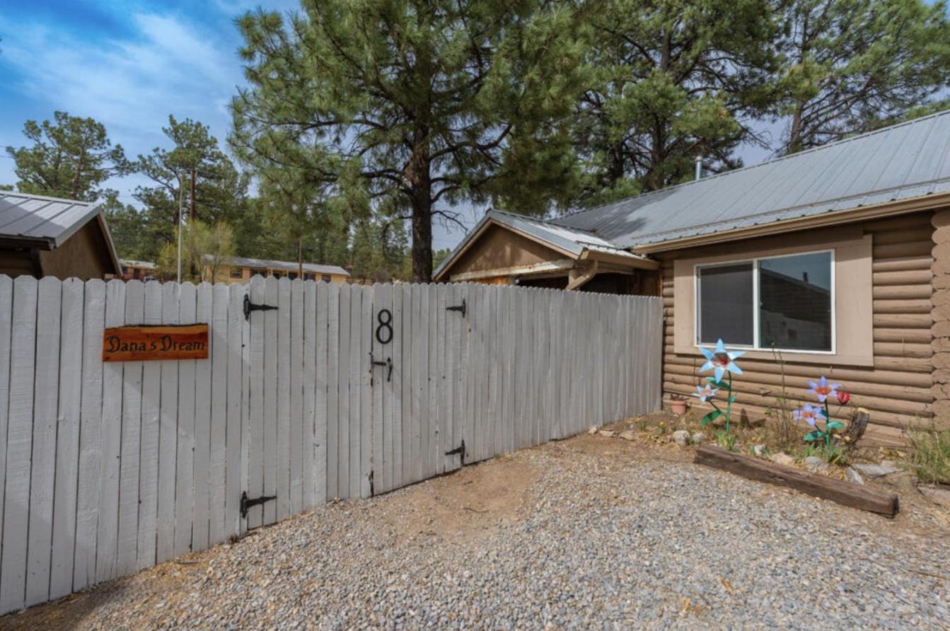 Enchanted Hideaway Cabins And Cottages Ruidoso Bagian luar foto